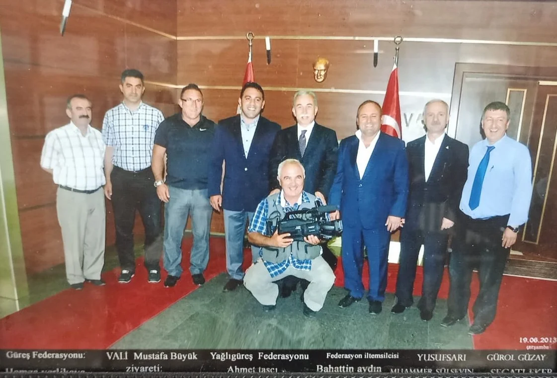 Meşhur Yeni Cami İslama Köftecisi